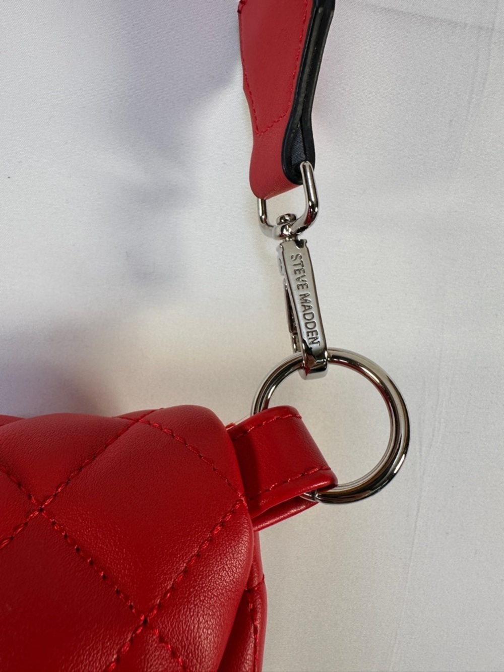 Steve Madden Quilted Belt Bag Red Faux Leather Crossbody Fanny Pack Festival - Picture 10 of 13